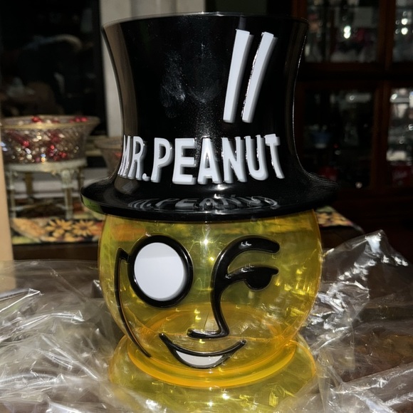 Planters Mr. Peanut Head Counter Unit Yellow and Black Plastic Container… - Picture 3 of 8